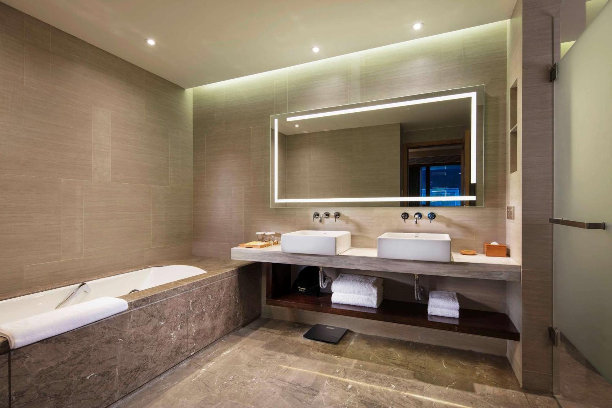 Hilton Garden Inn Shiyan Shiyan (Hubei) Exterior foto